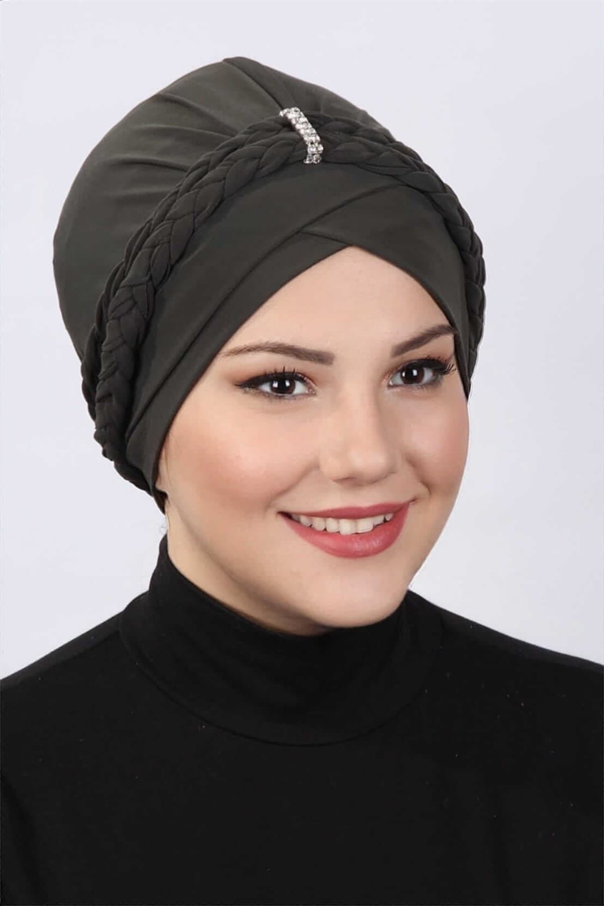 Çift Örgülü Bone Haki — görsel 1/1