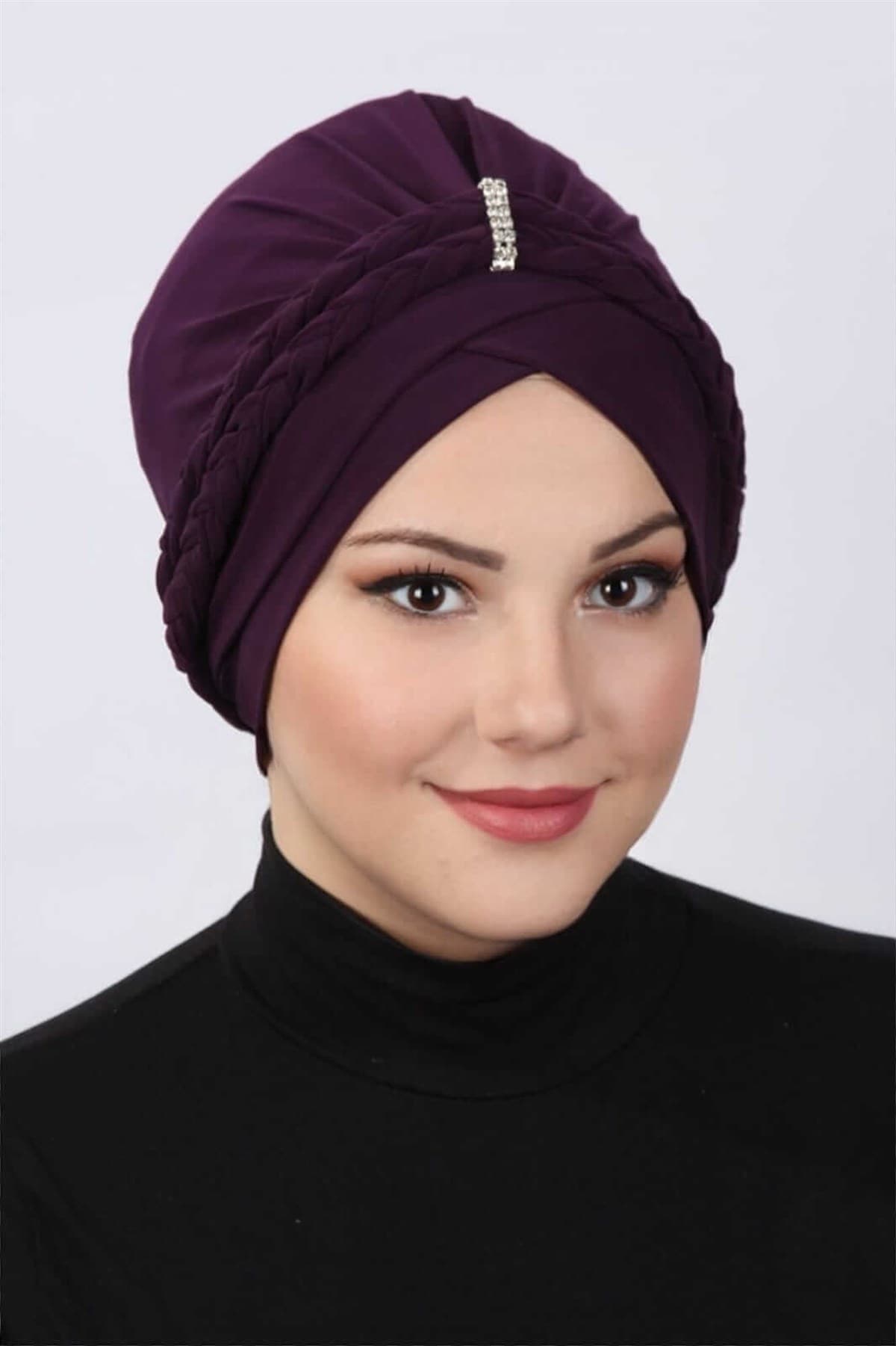 Çift Örgülü Bone Mürdüm — görsel 1/1