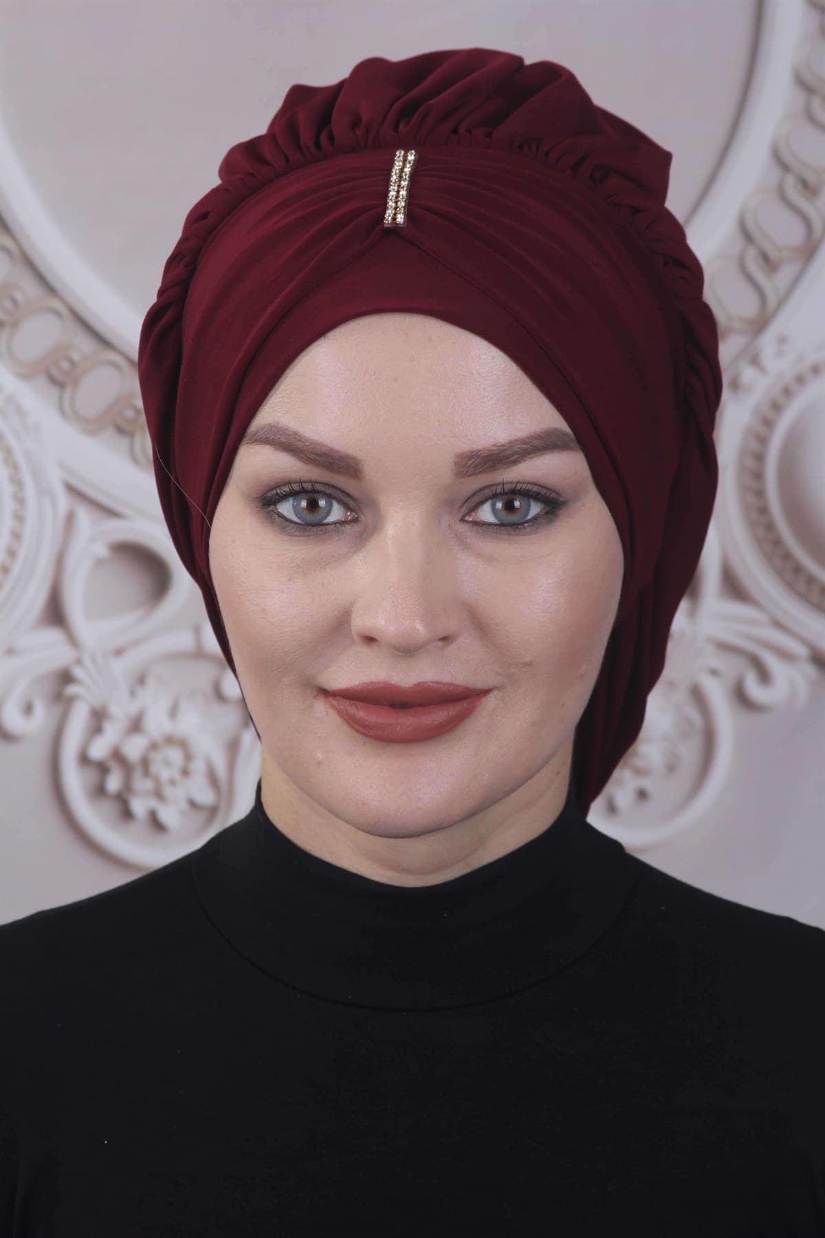 Dökümlü Taşlı Hazır Bone Bordo