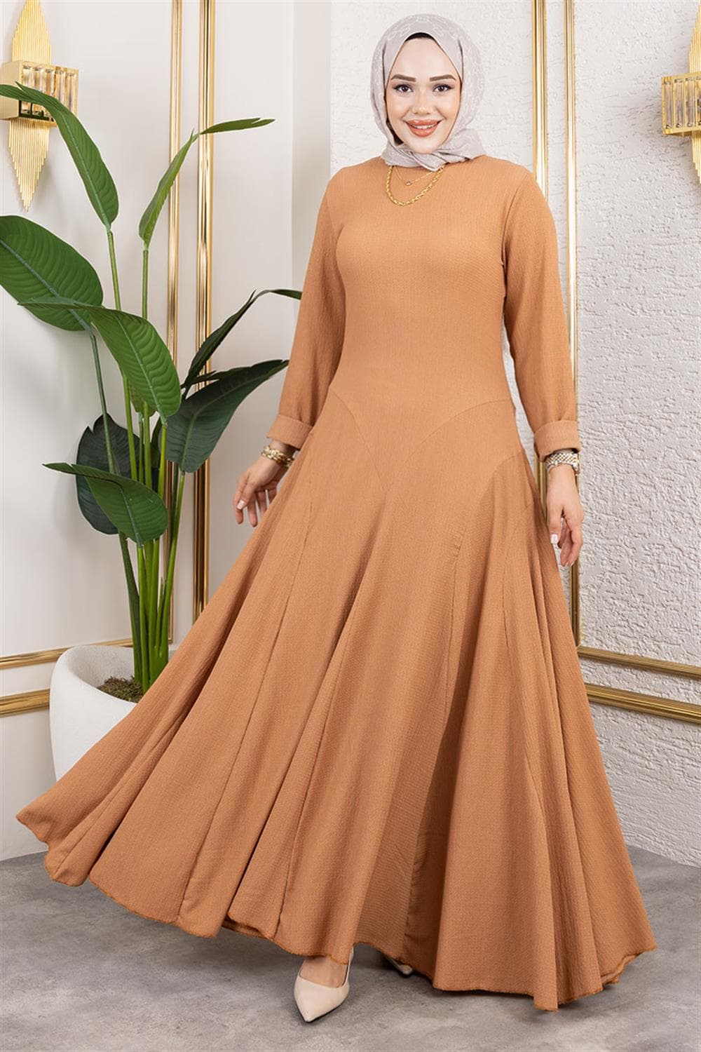 Volan Detaylı Bürümcük Elbise TABA — görsel 1/4