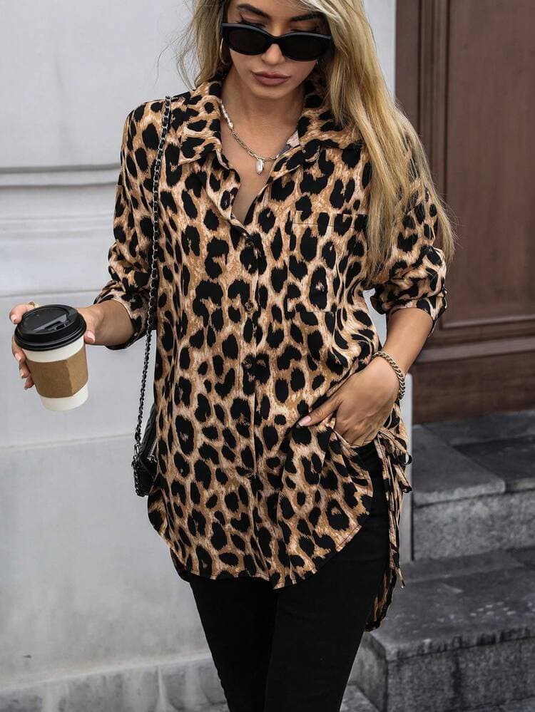 Kadın Uzun Kollu Yakalı önden Düğmeli Yandan Bağcıklı Leopar Desenli Modal Bluz — görsel 1/7