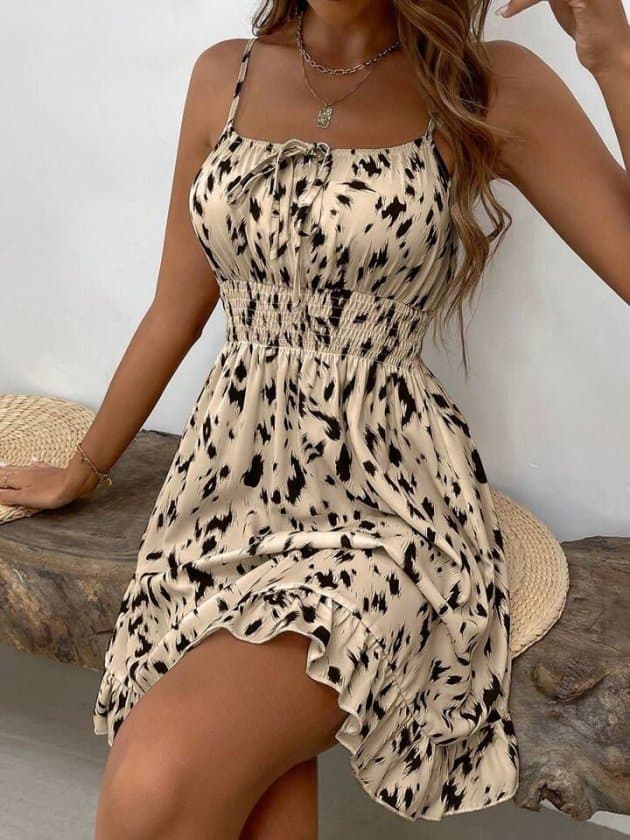 Kadın Ip Askılı Yakadan Büzgülü Beli Lastikli Kısa Süprem Elbise — görsel 1/9