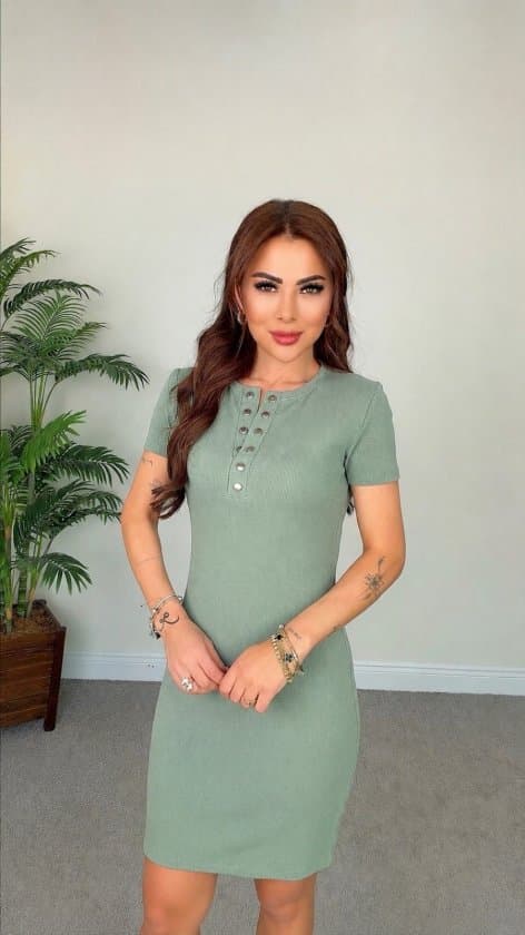 Kadın Kısa Kollu Yuvarlak Yakalı Düğmeli Kısa Kaşkorse Elbise — görsel 1/4