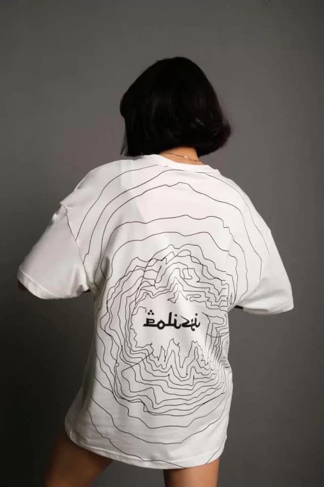 Bisiklet Yakalı Sırt Baskılı Oversize T-Shirt - Beyaz — görsel 1/2