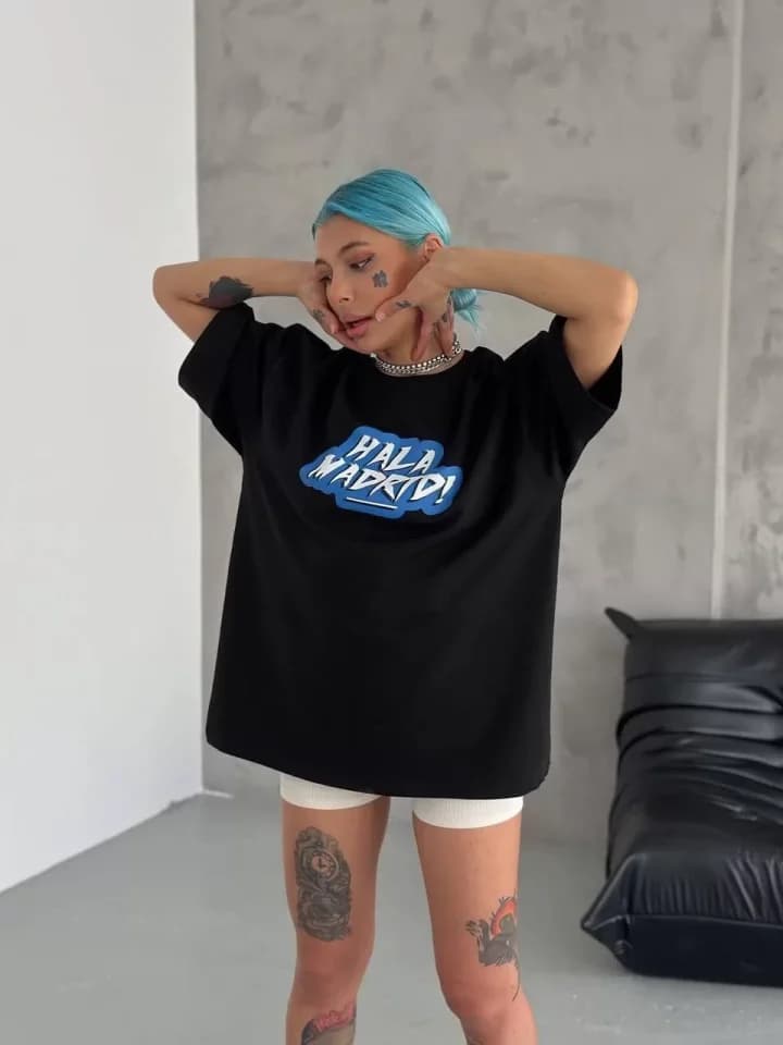 Unisex Bisiklet Yaka Baskılı Oversize T-Shirt - Siyah — görsel 1/3