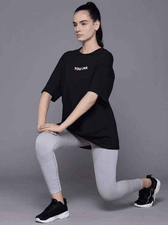 Baskılı Oversize T-shirt - Siyah — görsel 1/4