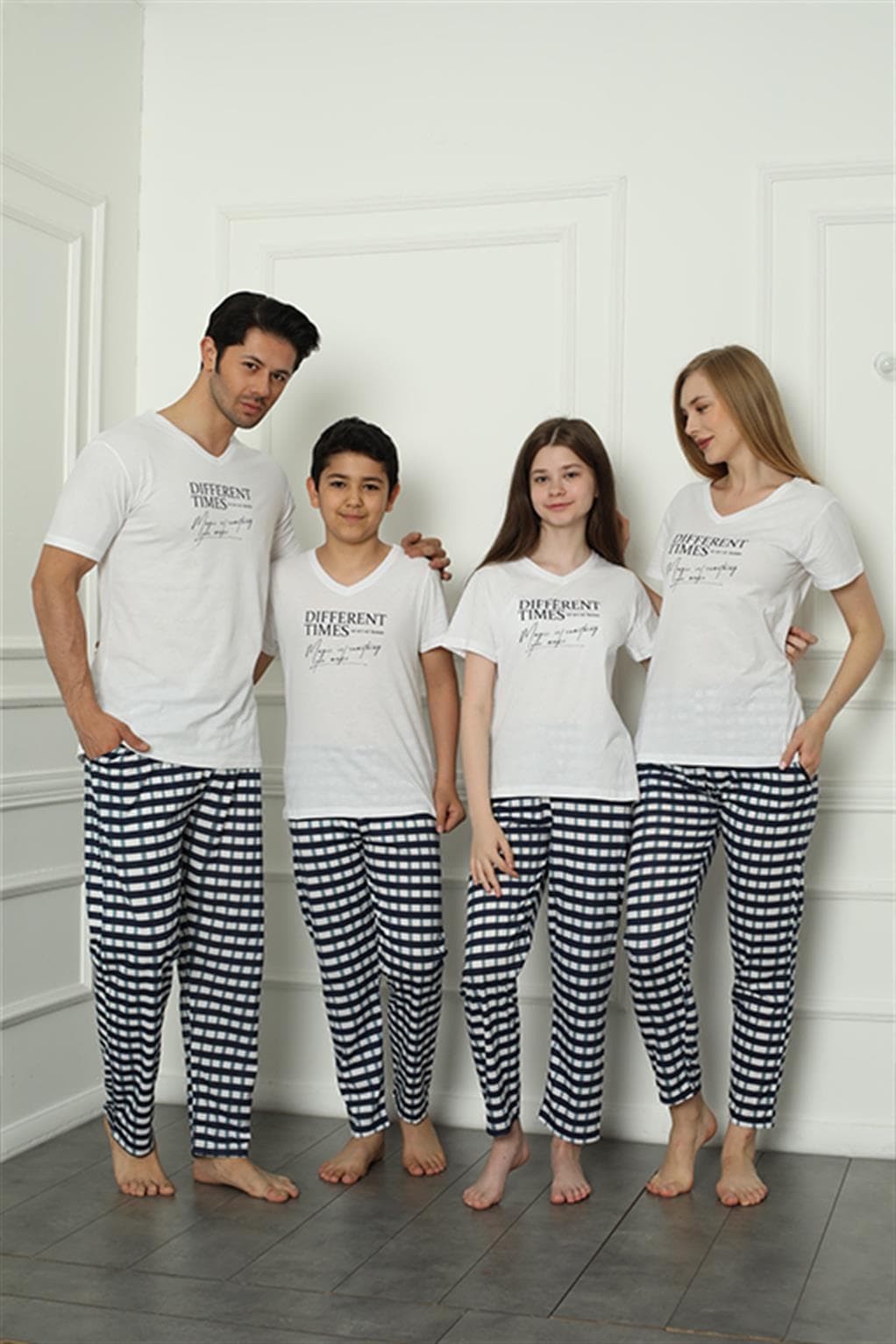 Aile Penye Pijama Takım (baba - oğul ) 50113 Ayrı Ayrı Satılır . Fiyatları Farklıdır