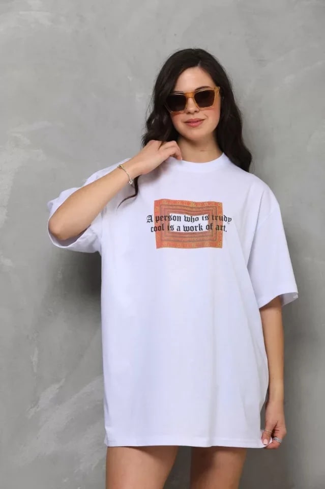 Unisex Bisiklet Yaka Baskılı Oversize T-Shirt - Beyaz — görsel 1/4