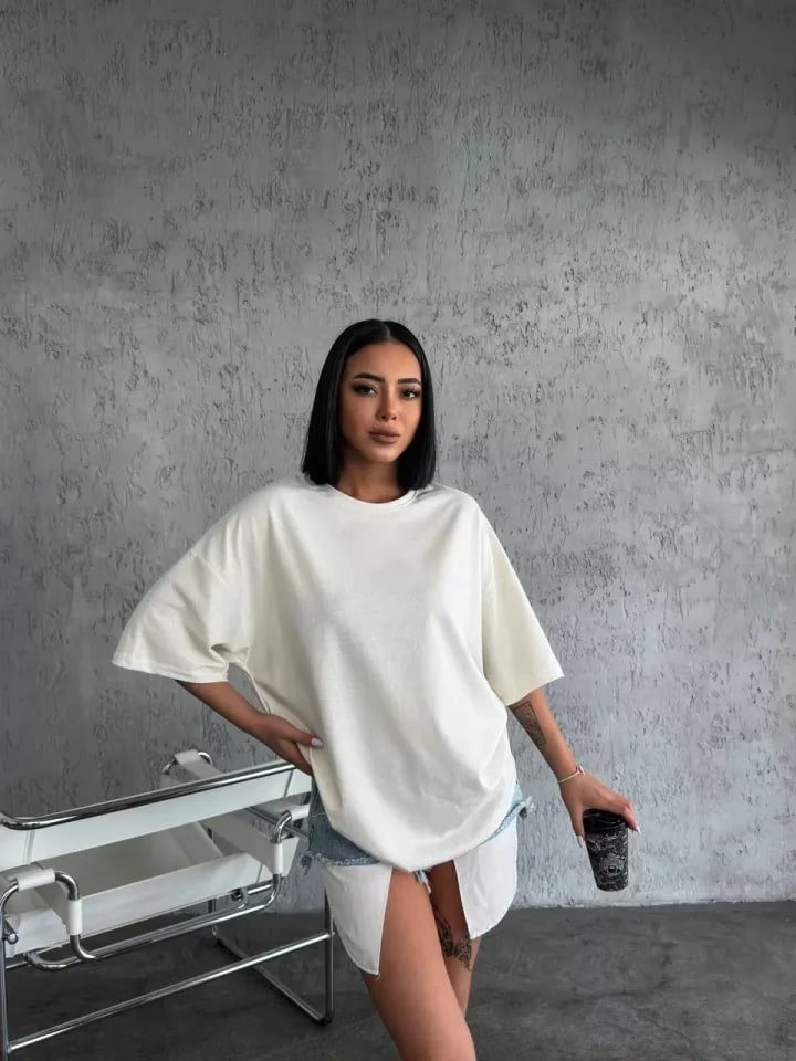 Düz Biskilet Yaka T-Shirt - Beyaz — görsel 1/4