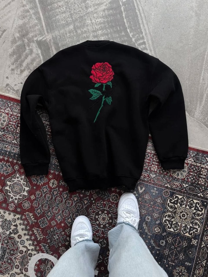Oversize Üç İplik Bisiklet Yaka Baskılı Sweatshirt - Siyah — görsel 1/4