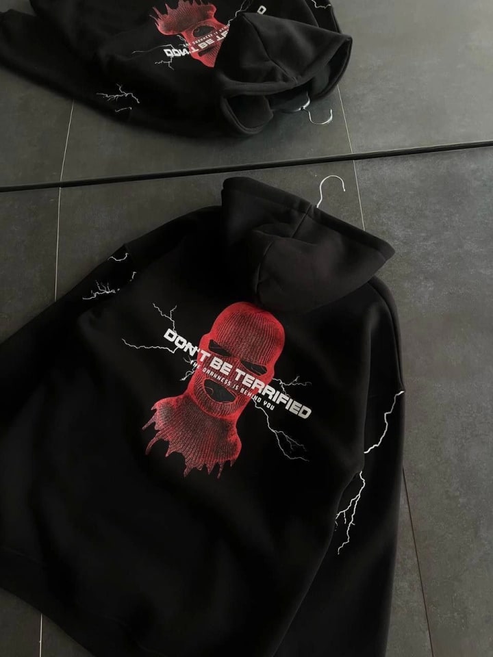 Üç İplik Kapüşonlu Baskılı Oversize Sweatshirt - Siyah — görsel 1/3