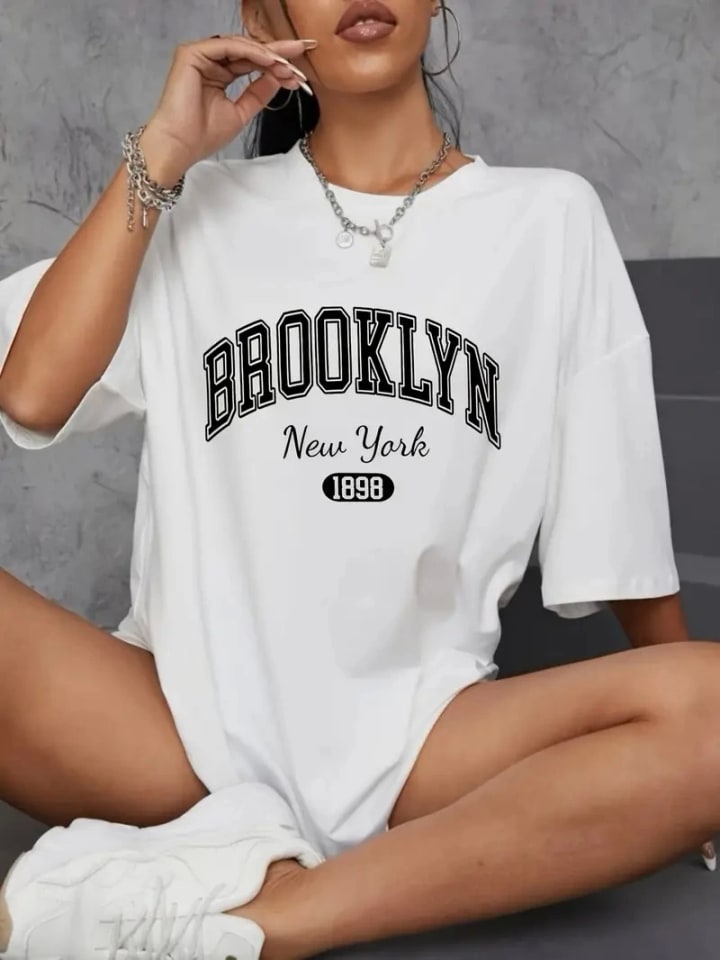 Baskılı Oversize Bisiklet Yaka T-Shirt - Beyaz — görsel 1/4