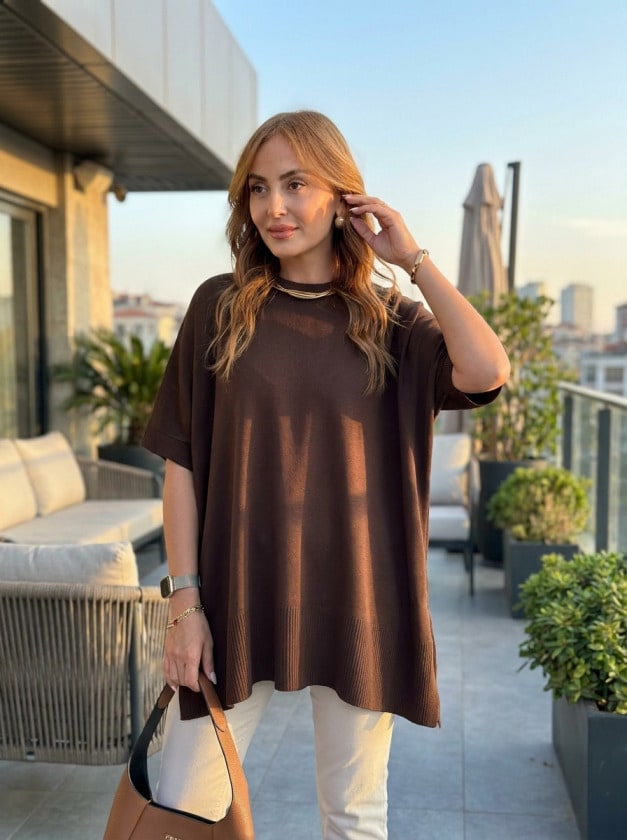 Kadın Bisiklet Yaka Kısa Yarasa Kollu Yanları Yırtmaçlı Oversize Dökümlü Merserize Bluz — görsel 1/2