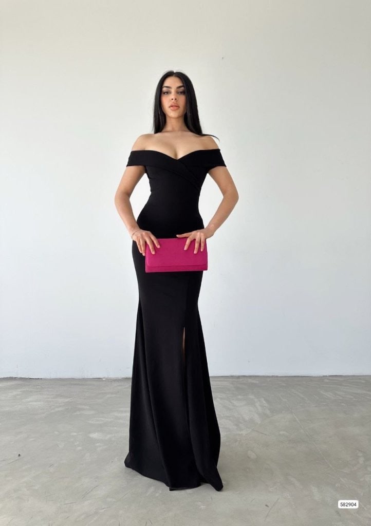 Kadın Madonna Yaka İthal Krep Maksi Boy Elbise — görsel 1/6