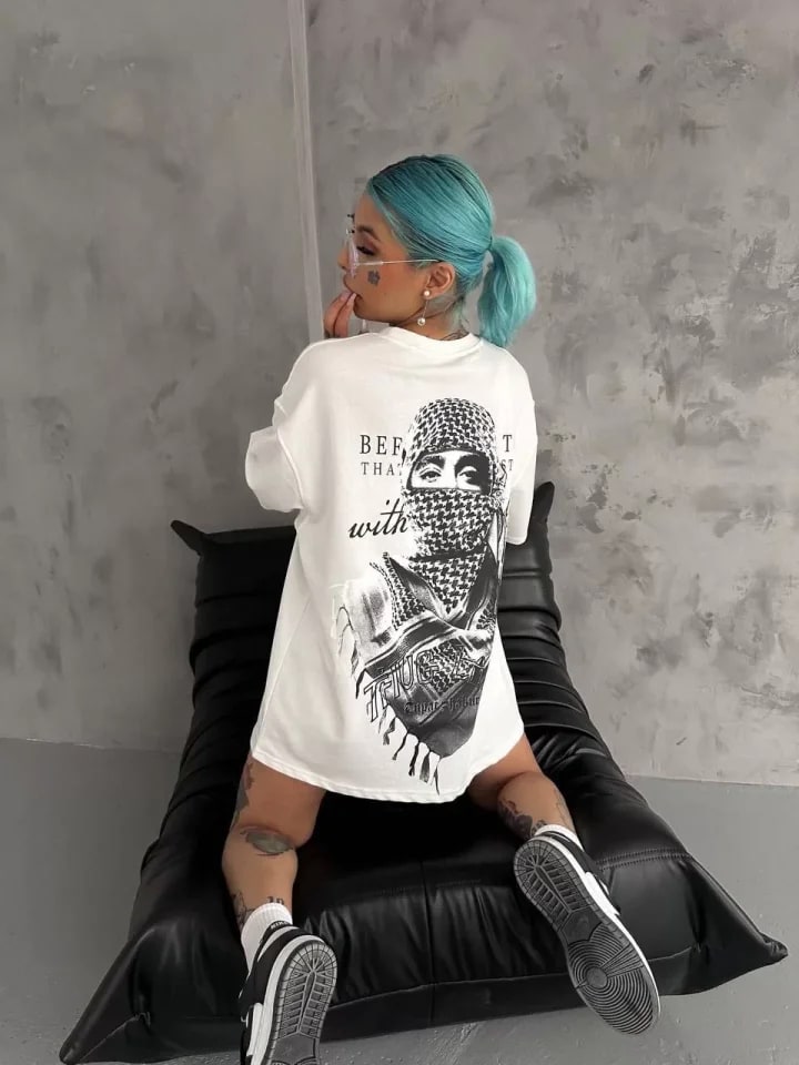 Unisex Baskılı Oversize T-Shirt - Beyaz — görsel 1/4